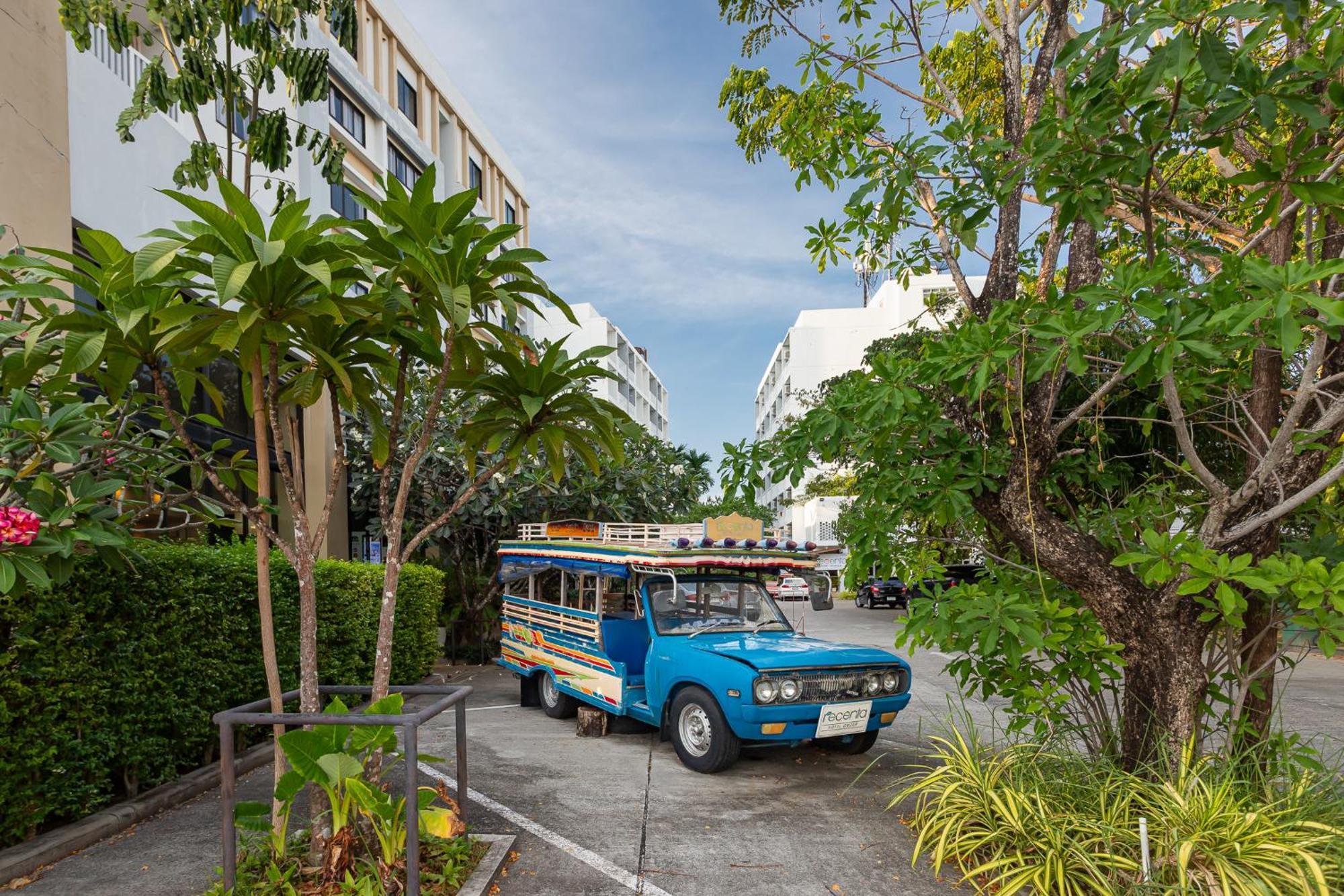 Recenta Phuket Suanluang Hotel Exterior photo